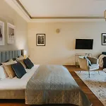 Bogoria House
